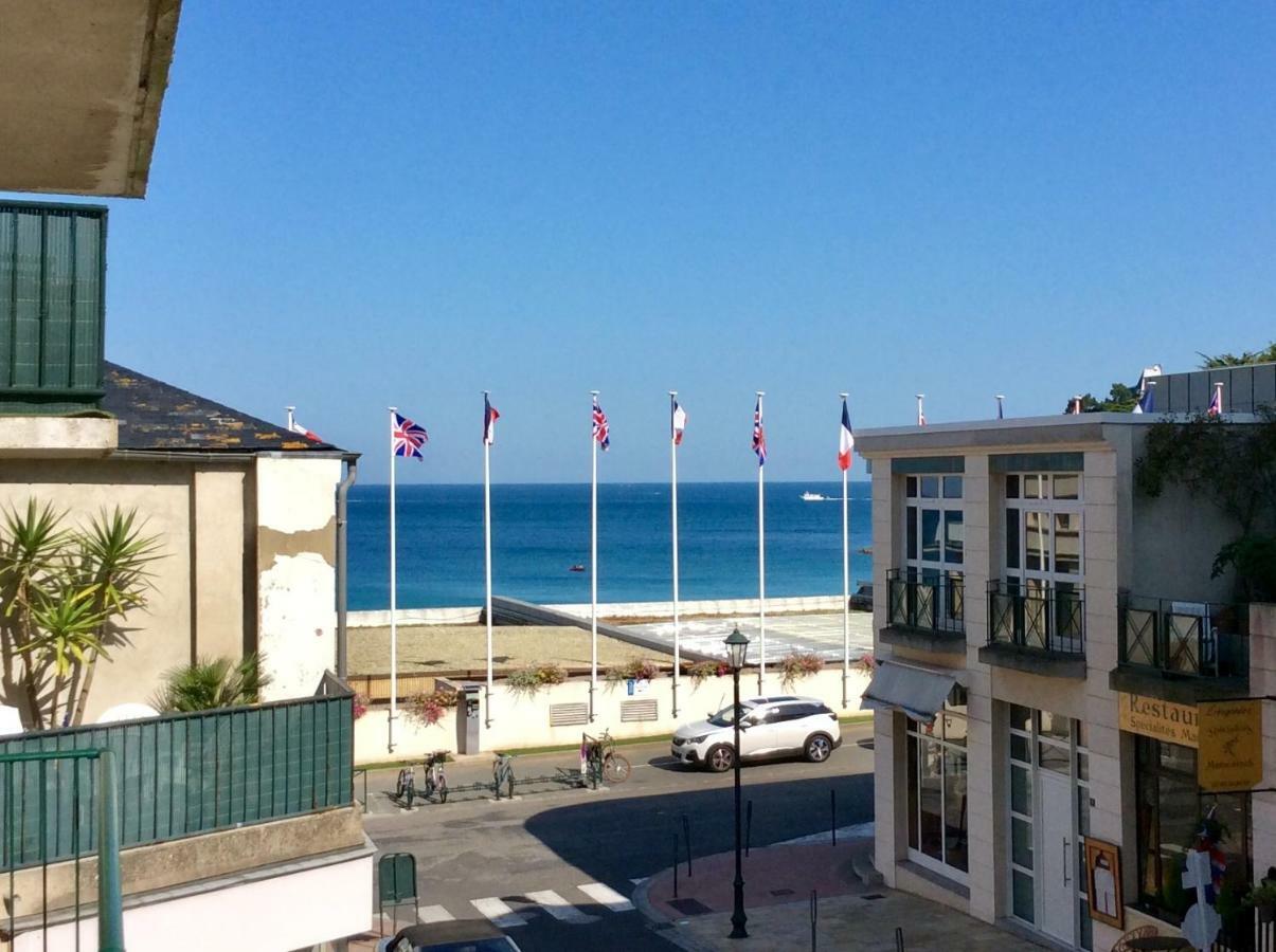 Les Studios Vue Mer Le Matlo Dinard Esterno foto